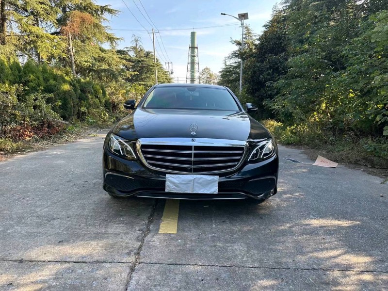 徐州19年奔驰E1