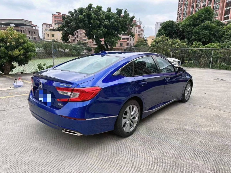 汕头18年本田雅阁6