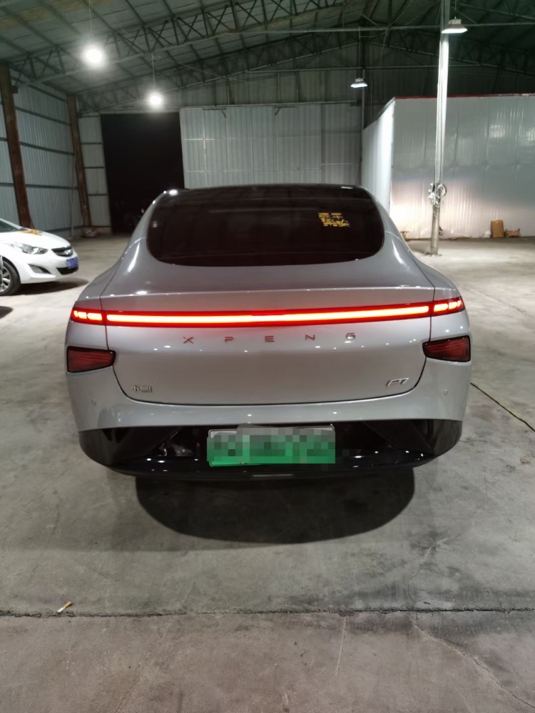 濰坊21年小鵬汽車p76