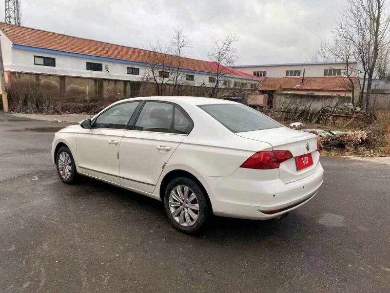 东营16年大众宝来5