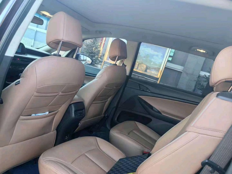 邢台21年别克GL62