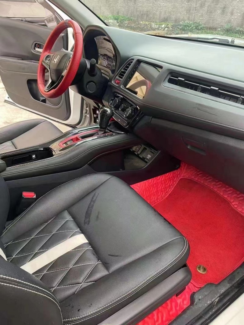 武汉19年本田缤智4