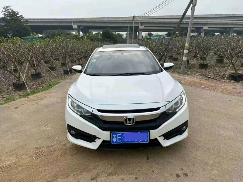 珠海18年本田思域1