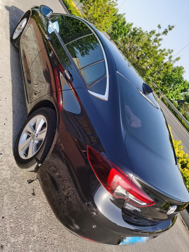 济宁19年别克君威7