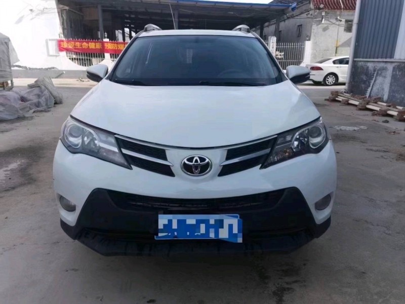 菏泽15年丰田RAV41