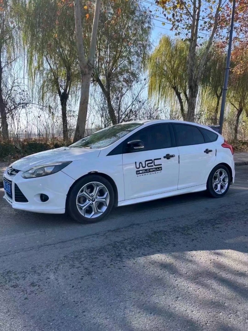 枣庄14年福特福克斯3