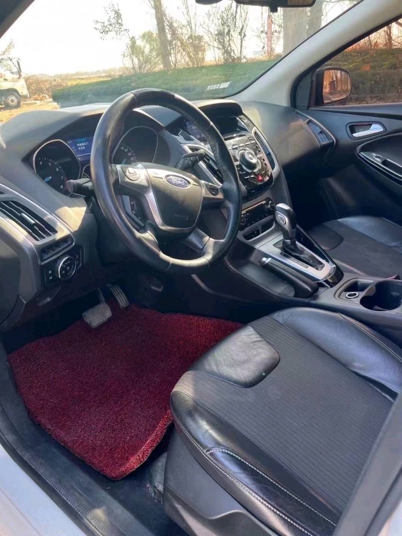 枣庄14年福特福克斯6