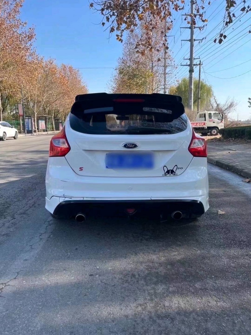 枣庄14年福特福克斯9