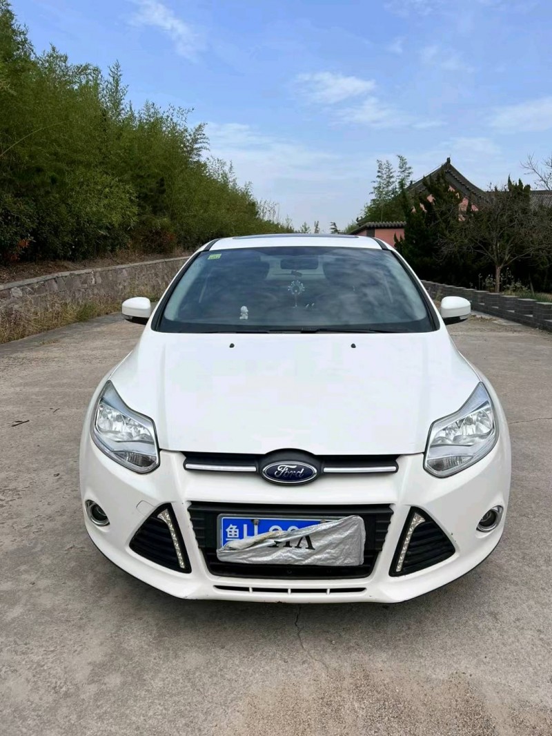 青岛15年福特福克斯1