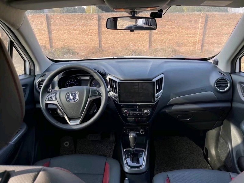 菏泽18年长安汽车CS158