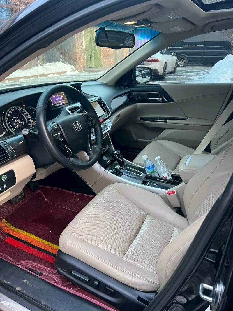 沈阳14年本田雅阁9