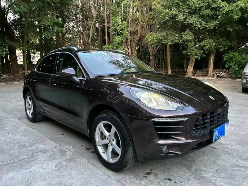 深圳16年保时捷Macan2