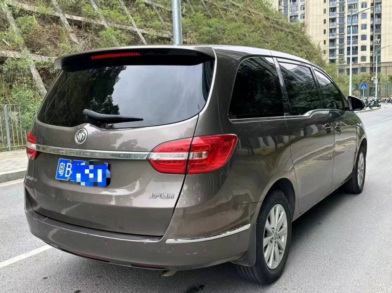 珠海18年别克GL84