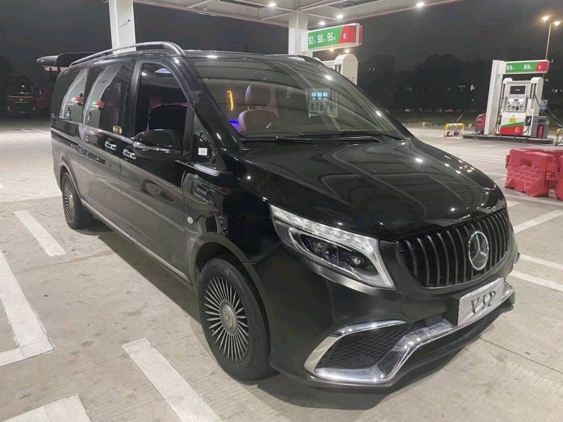 珠海19年奔驰威霆7