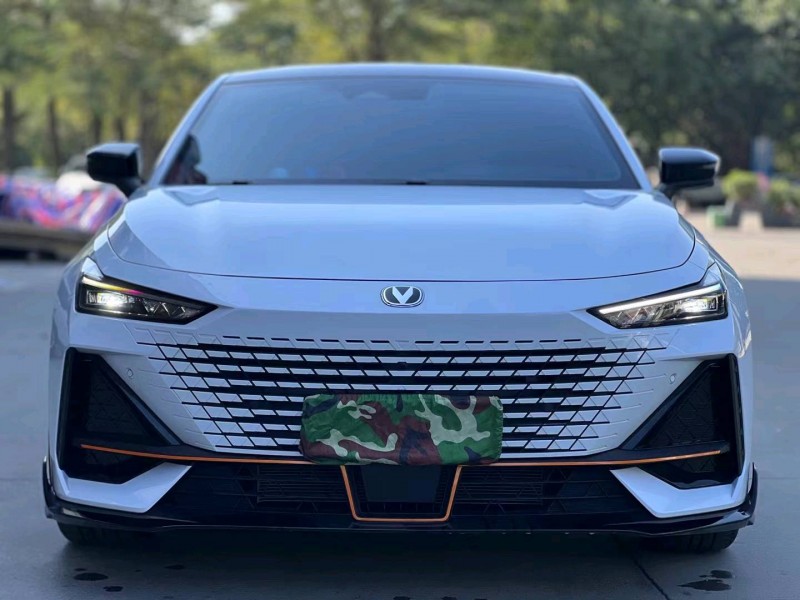 珠海23年长安汽车UNI-V1