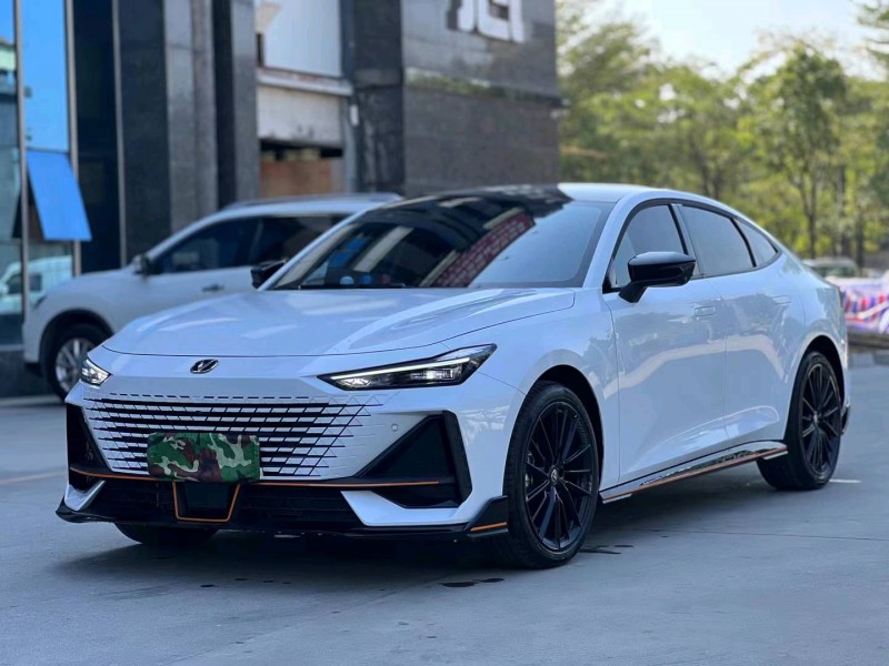 珠海23年长安汽车UNI-V6