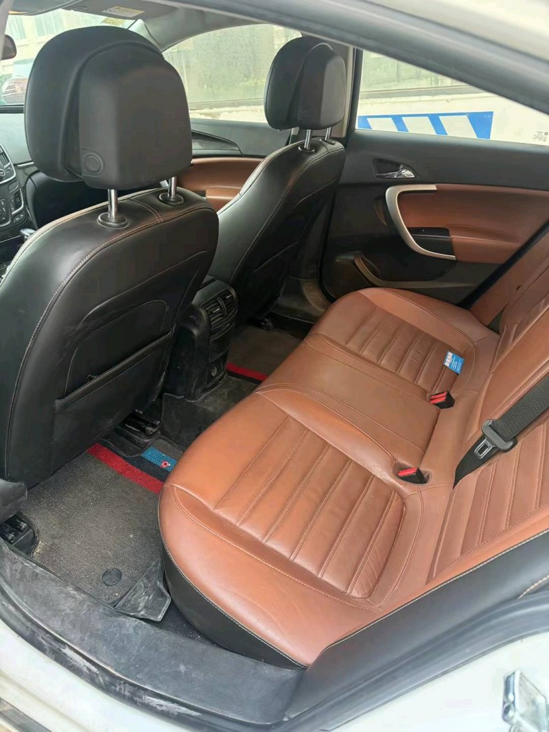 徐州15年别克君威4