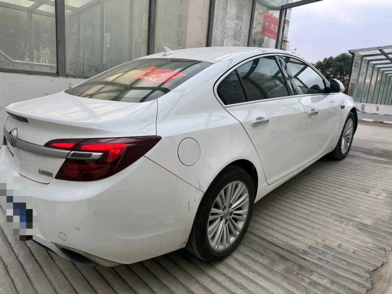 徐州15年别克君威7