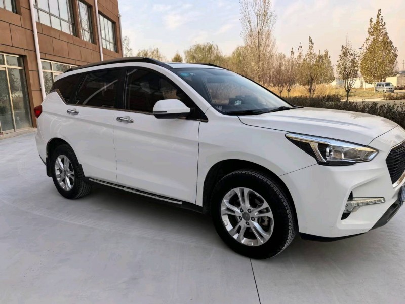 廊坊17年哈弗M62