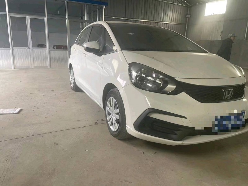 潍坊22年本田飞度3