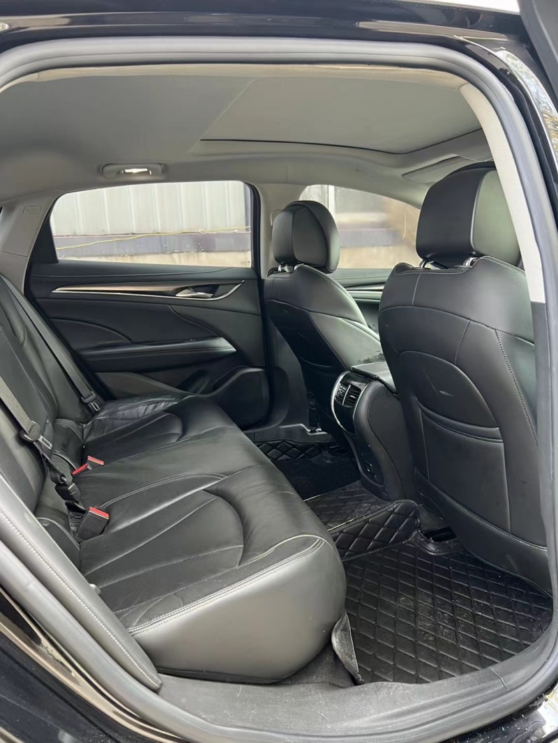 宿迁18年别克君越6