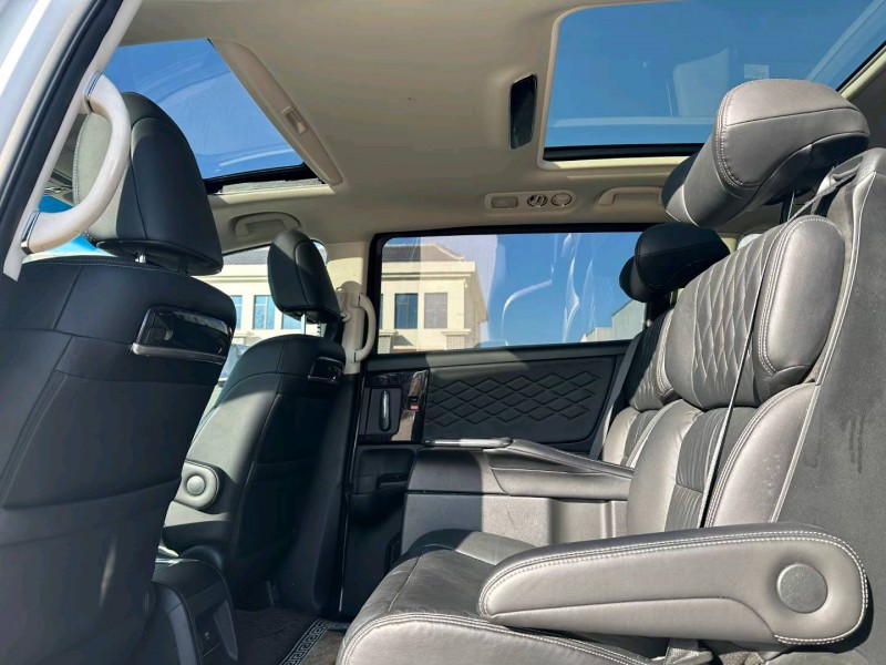 徐州21年本田艾力绅5