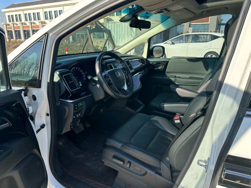 徐州21年本田艾力绅6