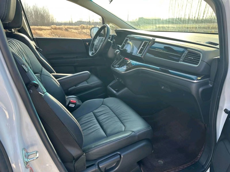 徐州21年本田艾力绅7