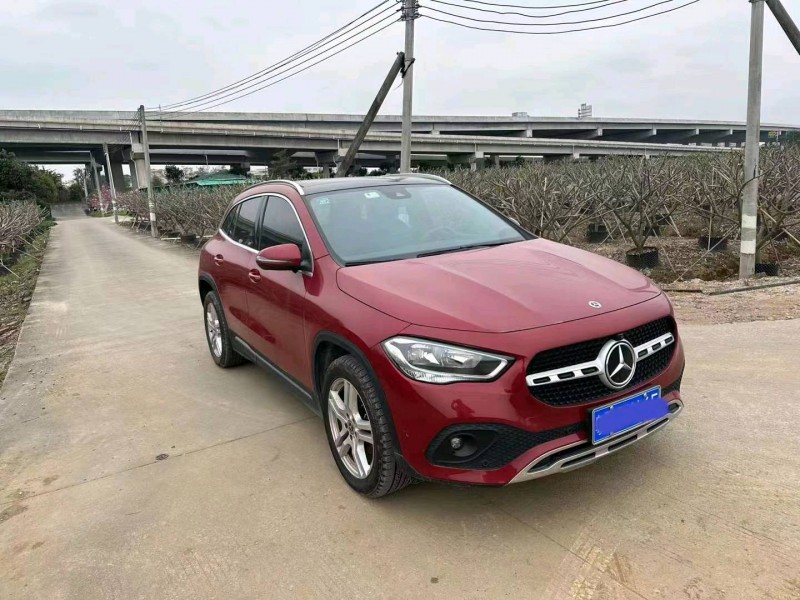 珠海22年奔驰GLA4