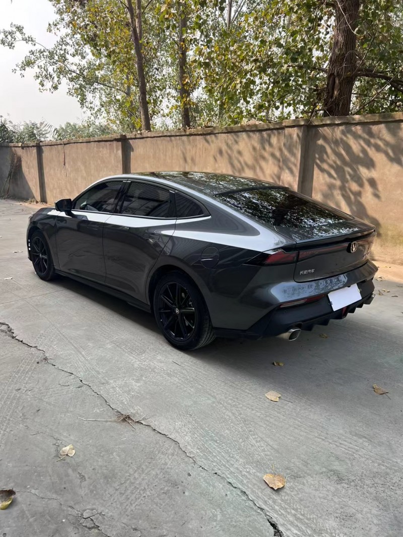 宿迁23年长安汽车UNI-V5