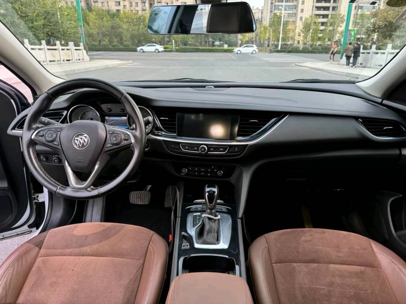 徐州19年别克君威4