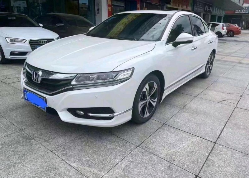 珠海15年本田思铂睿4