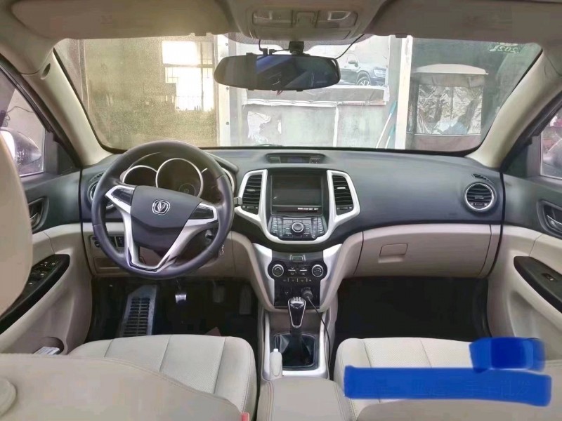 东营14年长安汽车逸动4