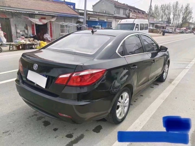 东营14年长安汽车逸动9