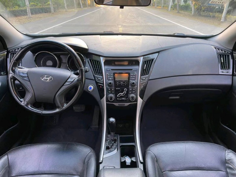 徐州17年别克君威4