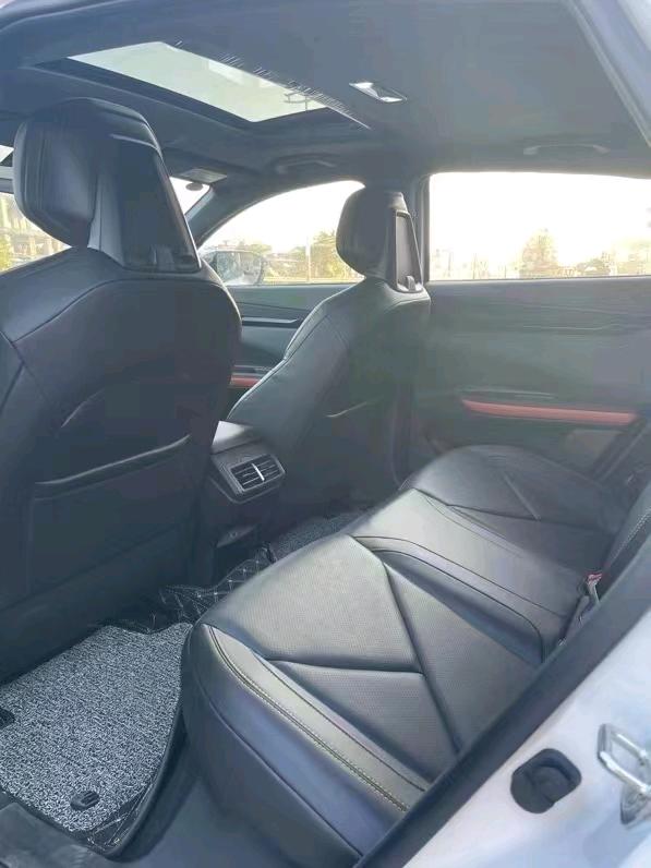 枣庄23年长安汽车UNI-V4