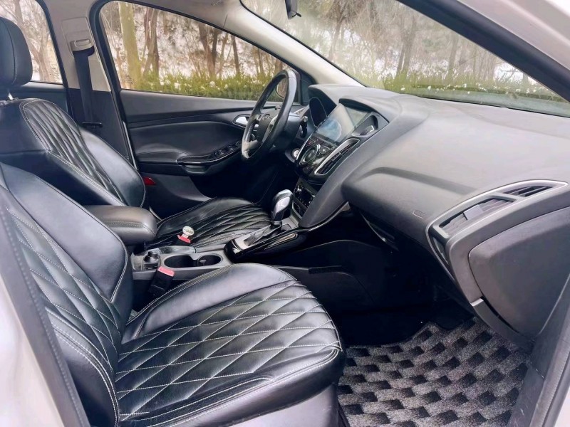 烟台14年福特福克斯6