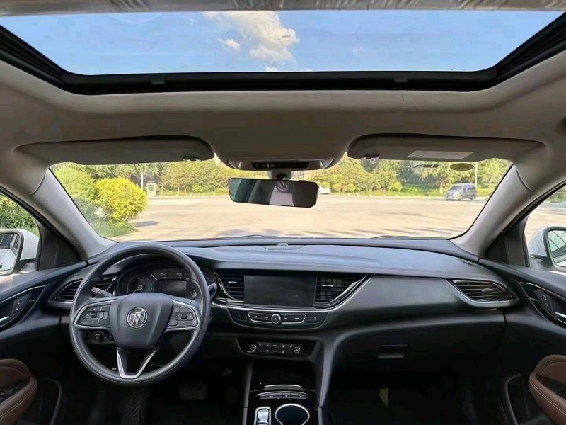 沈阳22年别克君威8