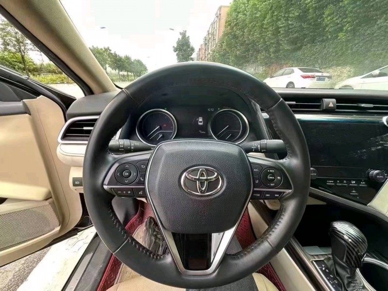 邯郸20年丰田凯美瑞4