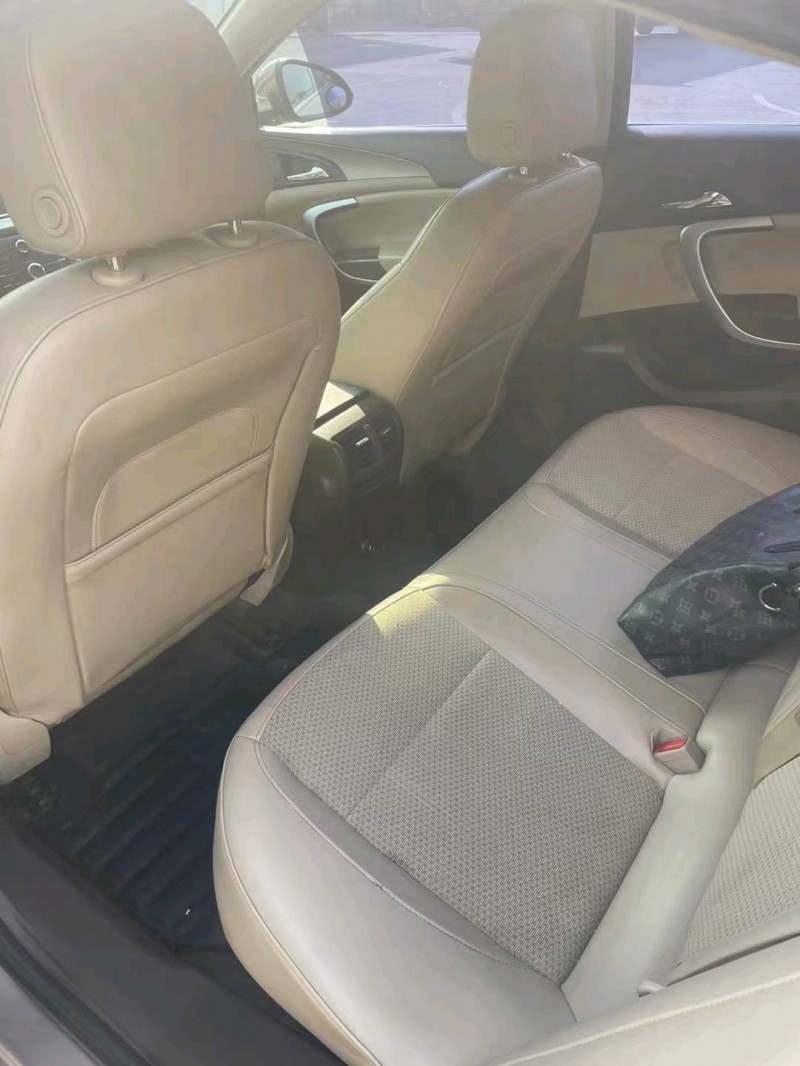 枣庄13年别克君威3