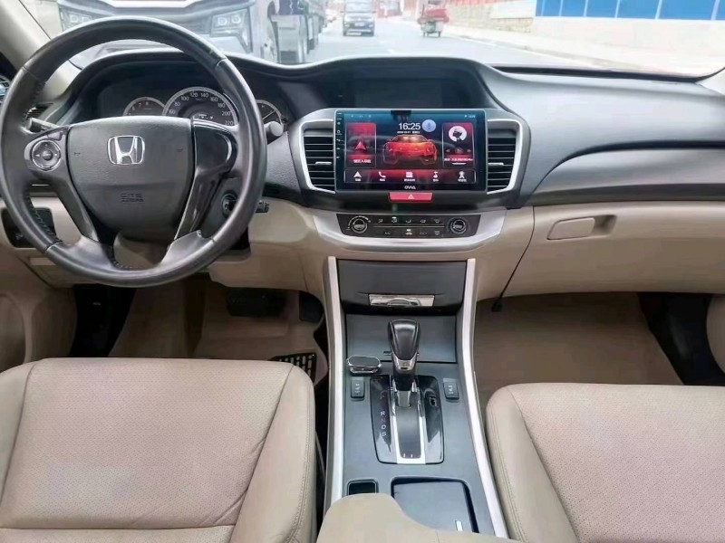 邯郸16年本田雅阁8