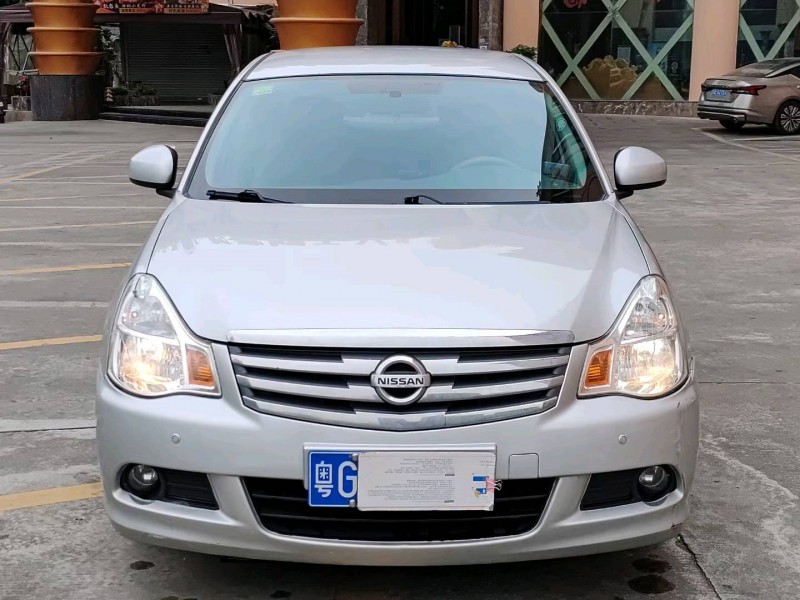 佛山19年日产轩逸1