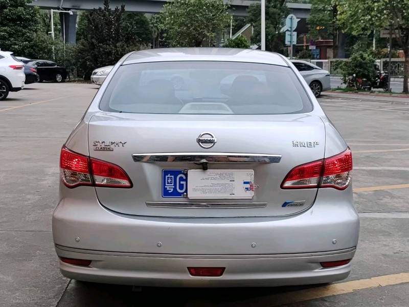 佛山19年日产轩逸4