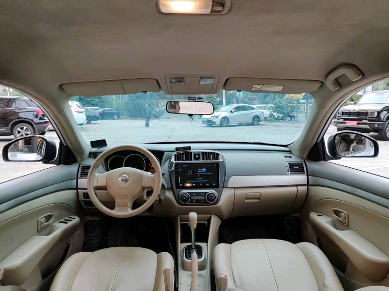 佛山19年日产轩逸8