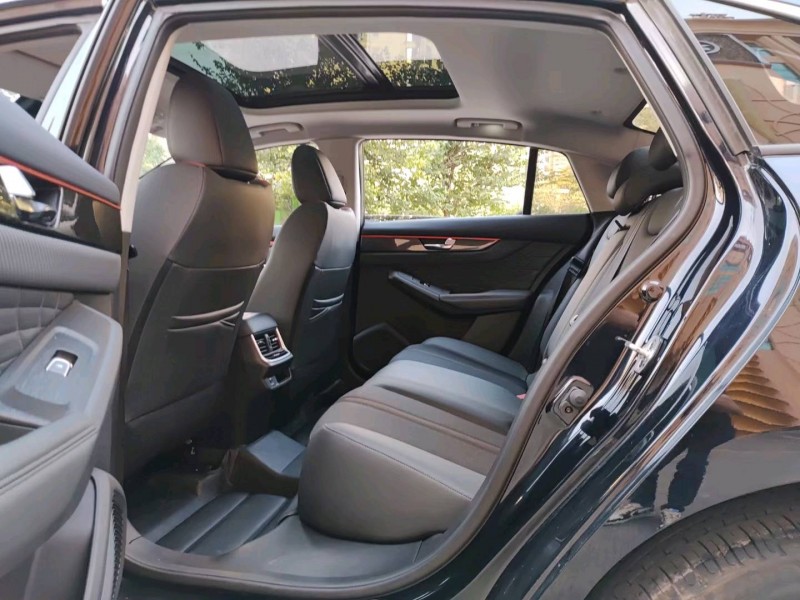 佛山22年东风奕炫7