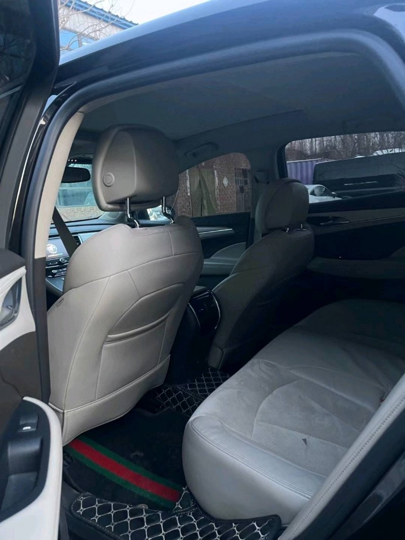 沈阳18年别克君越8