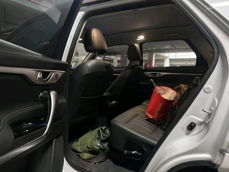 徐州20年长安汽车CS957