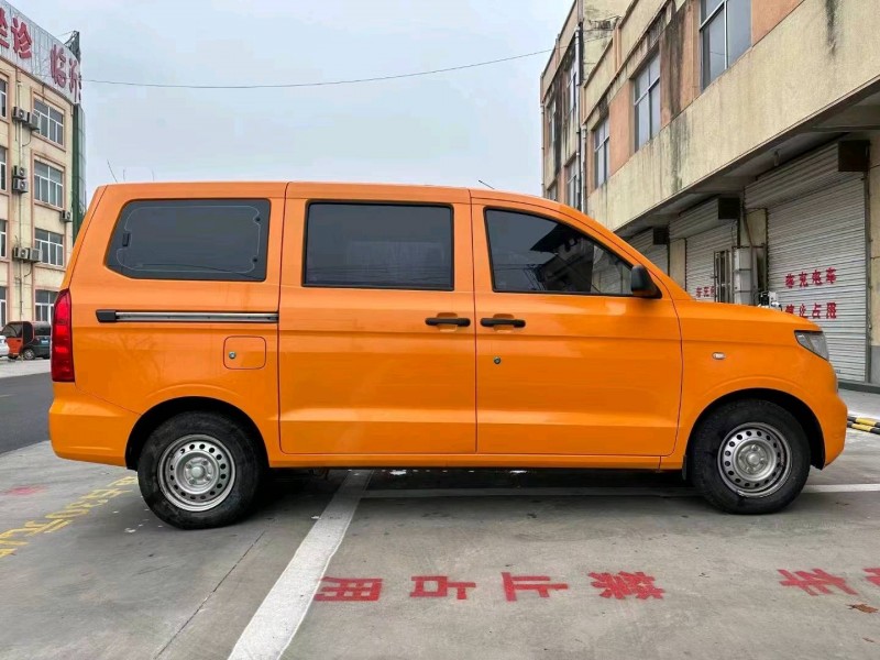 常州23年五菱汽車宏光5