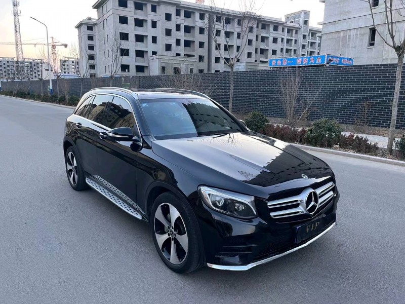 济宁17年奔驰GLC2