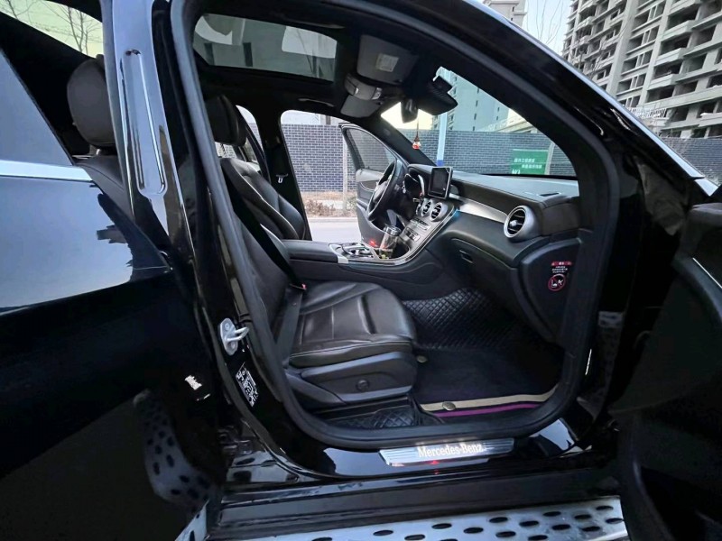 济宁17年奔驰GLC6